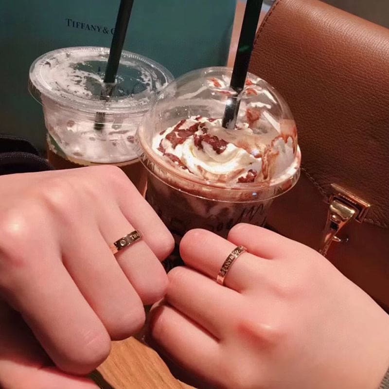 Wedding Ring - 18K White Gold