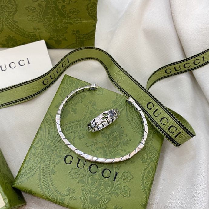 Gucci Double G Interlocking G Wide Ring - 5 mm Width