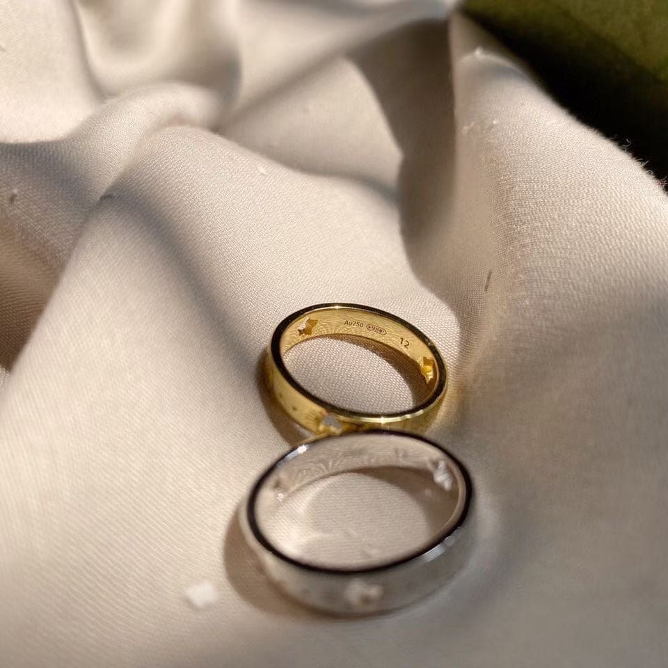 Gucci Double G Ring - 18K White Gold