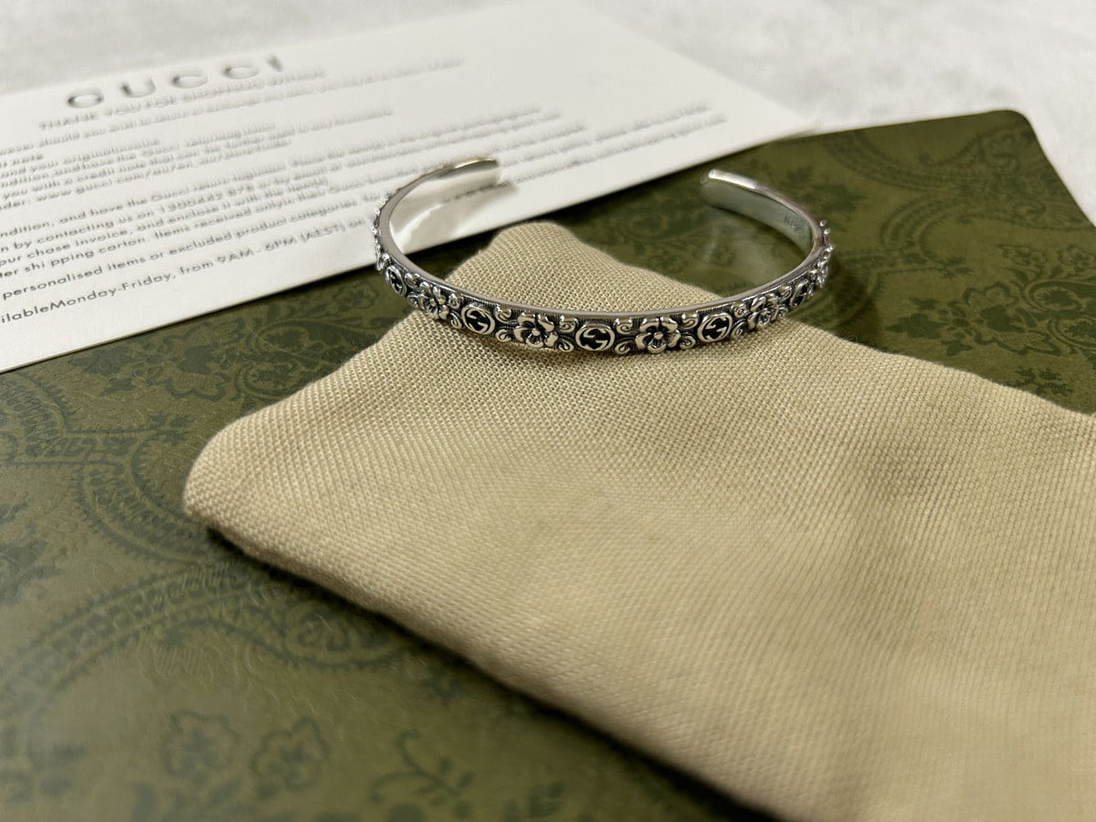 Gucci Double G Interlocking G Cuff With Flowers Bracelet