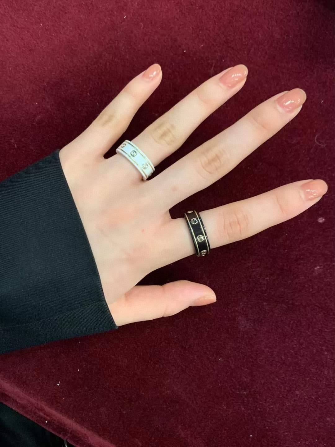 Gucci Double G Interlocking G Icon White Zirconia Ring - 18K Yellow Gold