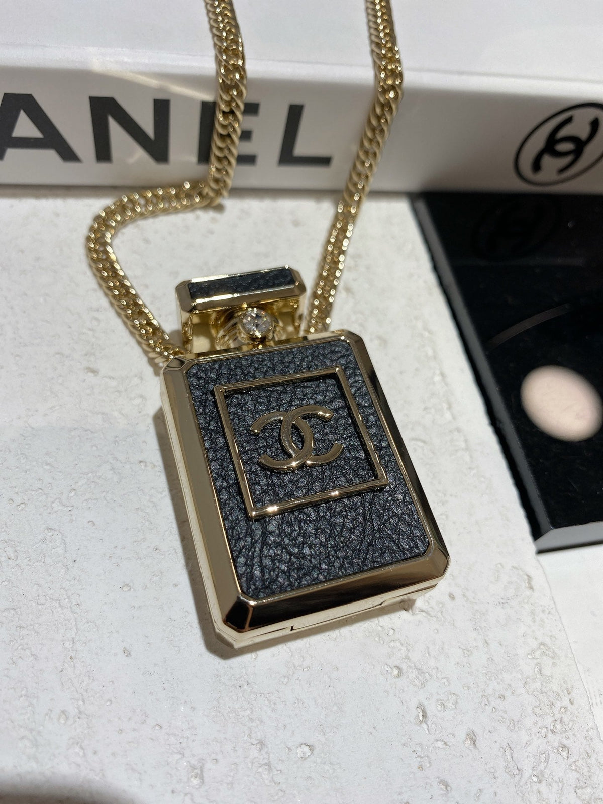 Chanel No.5 Perfume Pendant Vintage Necklace