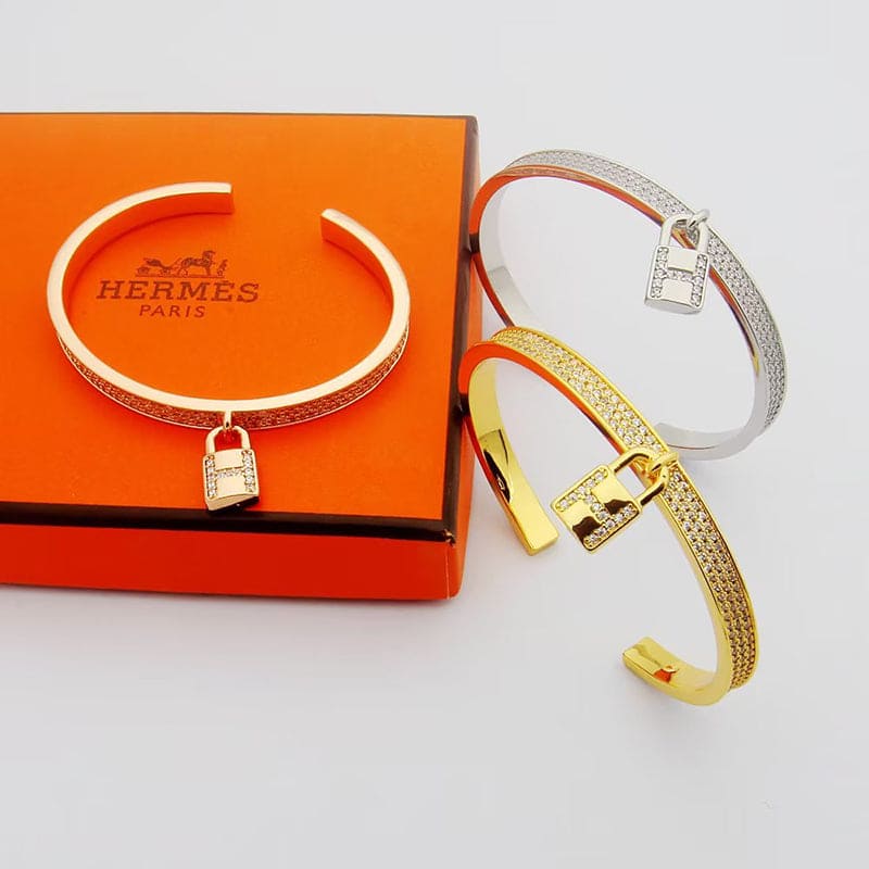 Hermes Kelly Clochette Moissanite Bracelet - 18K White Gold