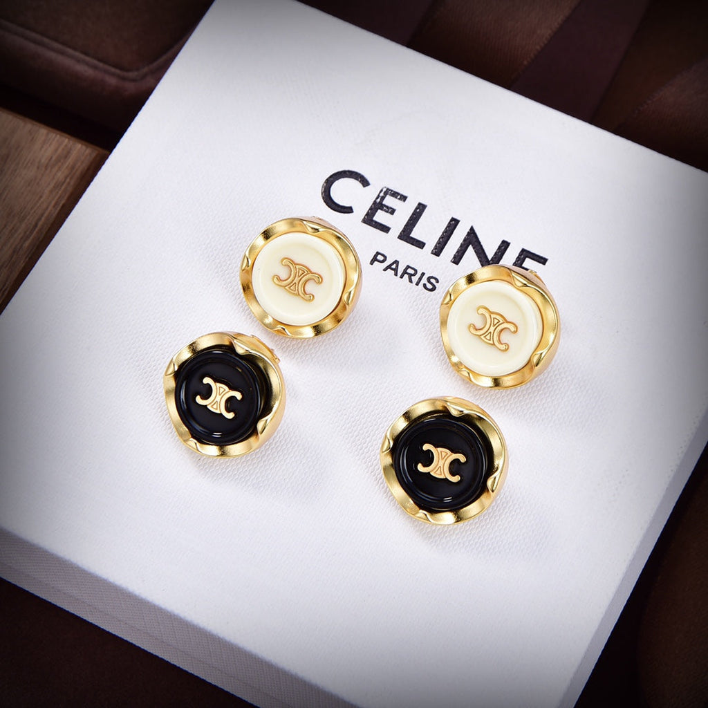 Celine Triomphe Pearl Earrings - 18K Yellow Gold