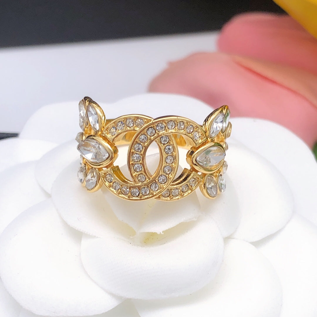 Chanel Flower Crystal Ring - 18K Yellow Gold