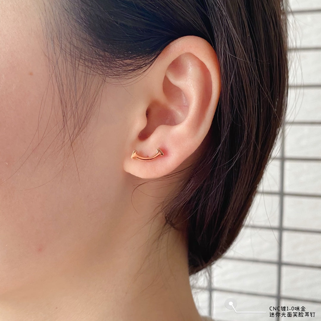 Tiffany Smile Earrings - 18K Gold