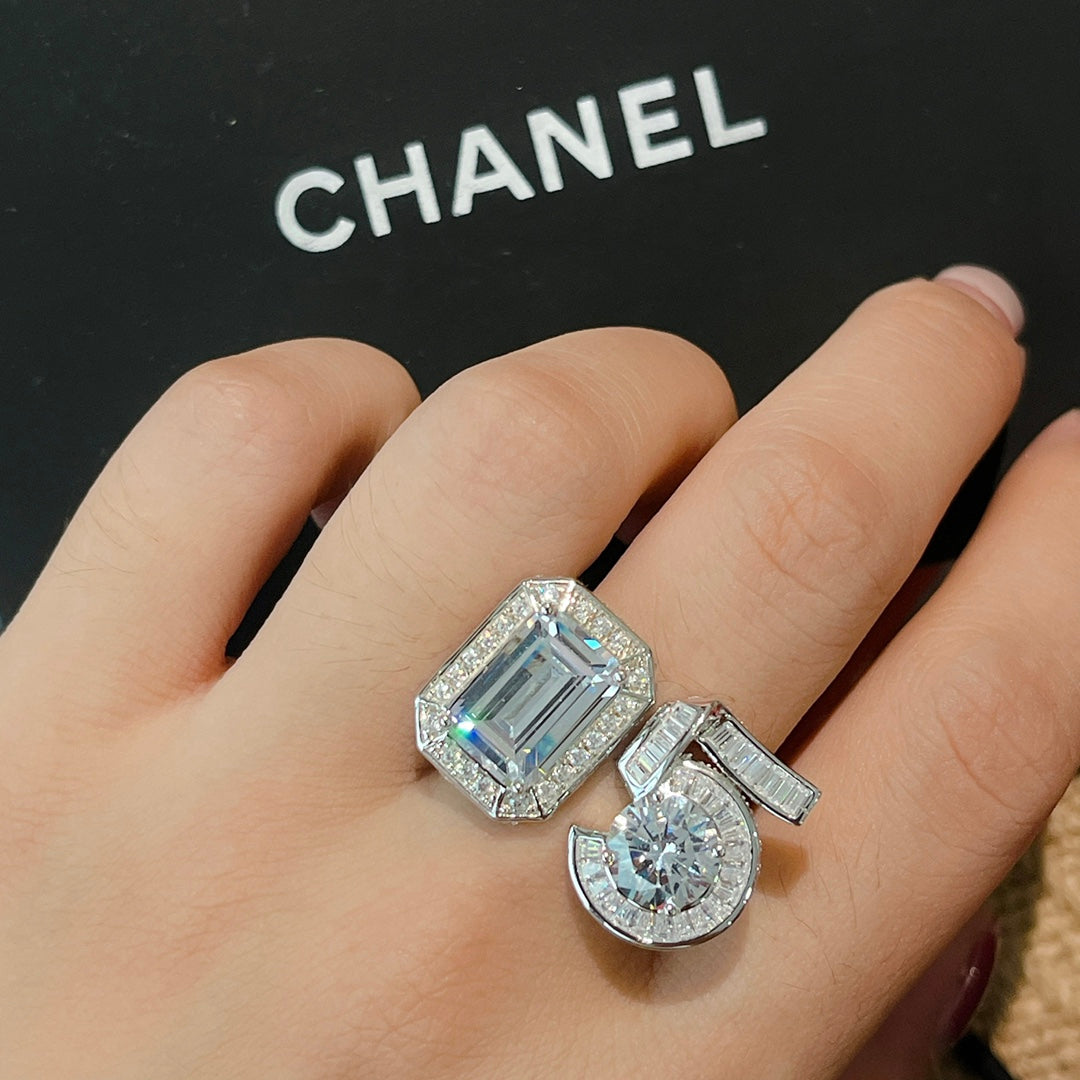 Chanel No.5 Diamond Ring - 18K White Gold