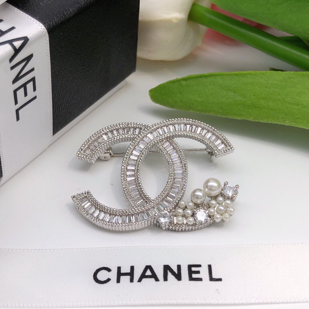 Chanel Star Crystal Brooch