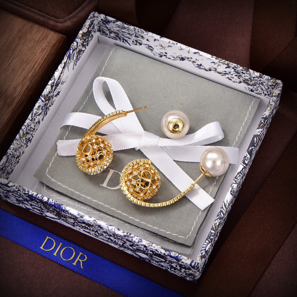 Dior Tribales White Resin Pearl Earrings