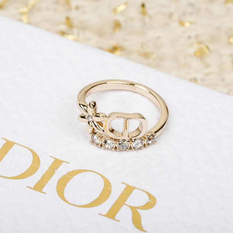 Dior Diamond Ring - 18K Yellow Gold