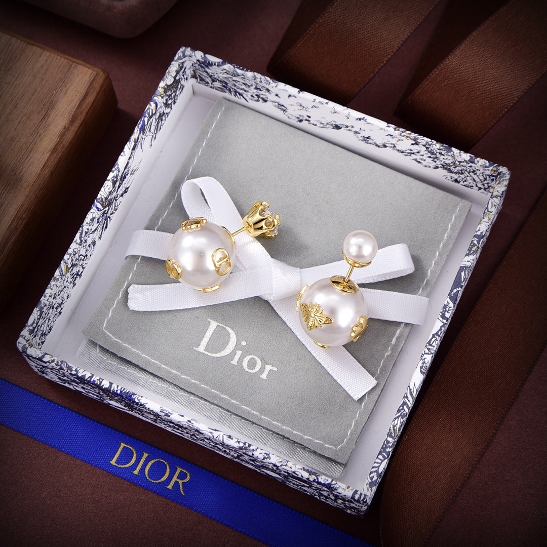Dior Tribales Pearl Earrings