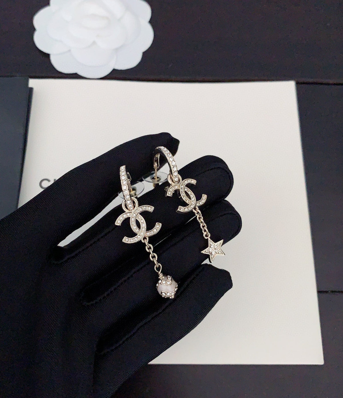 Chanel Star Pearls Pendant Earrings - 18K Yellow Gold
