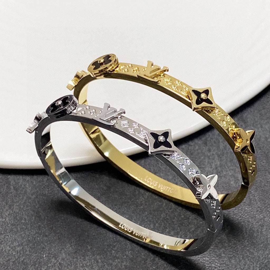Louis Vuitton Blossom Bracelet