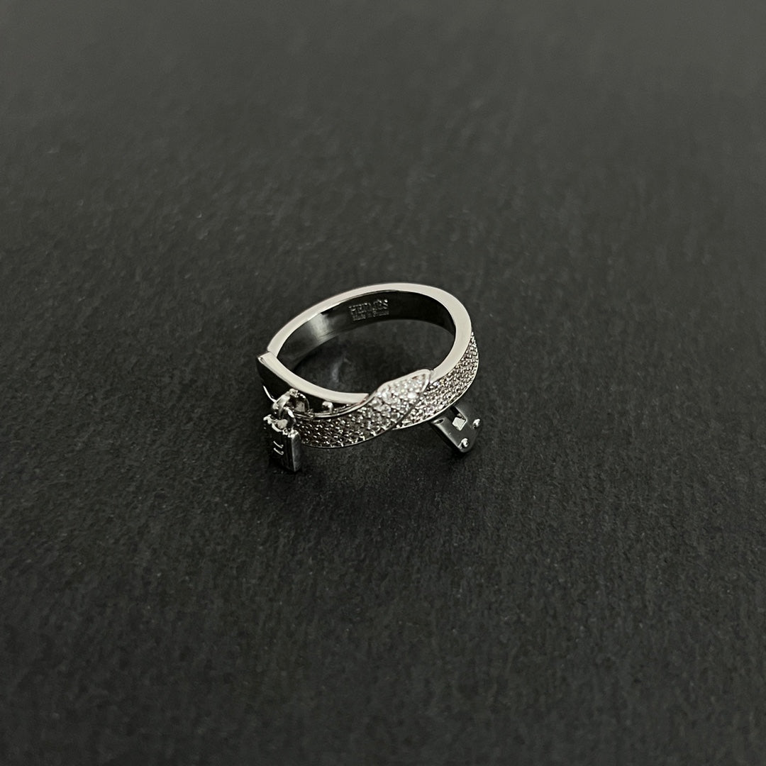 Hermes Kelly Gavroche Diamond Ring - 18K Gold