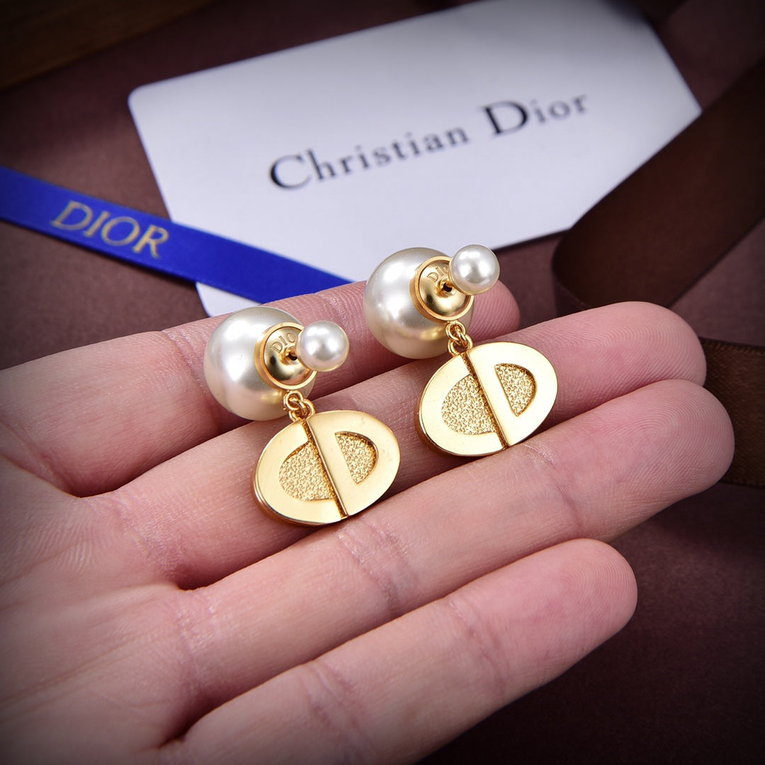 Dior Tribales Pearl Earrings