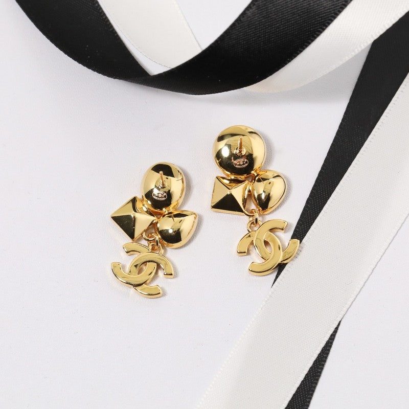 Chanel Color Crystal Earrings - 18K Yellow Gold