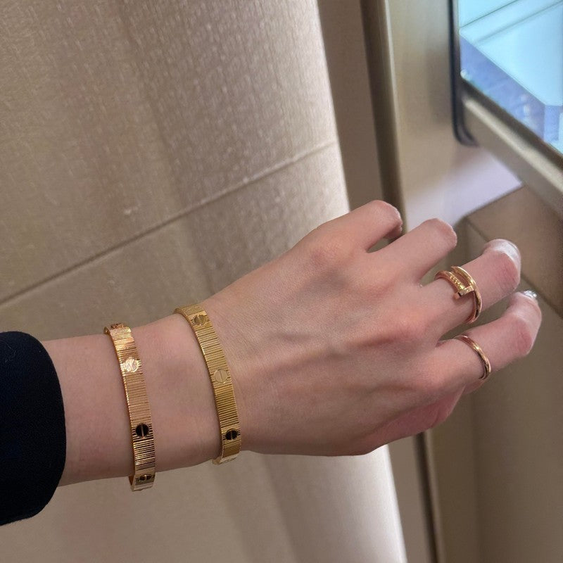 Love Unlimited Bracelet - 18K Gold