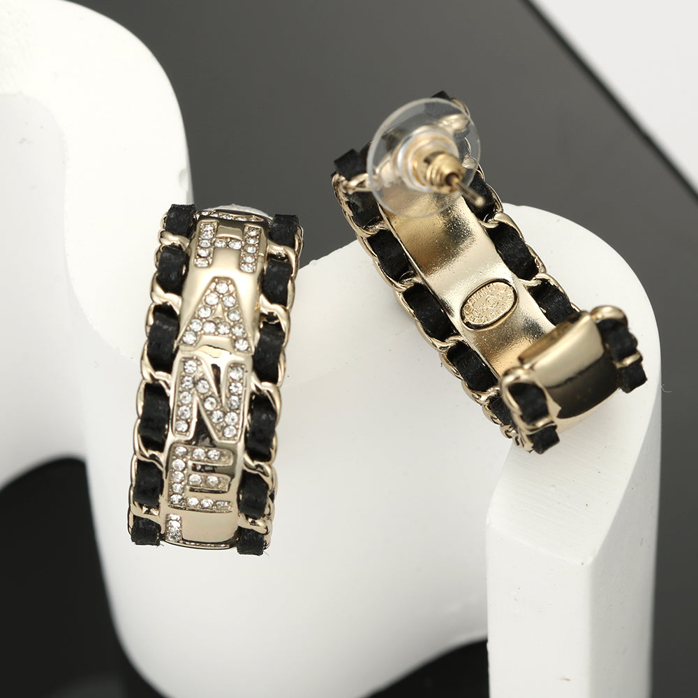 Chanel Strass Earrings - 18K Yellow Gold