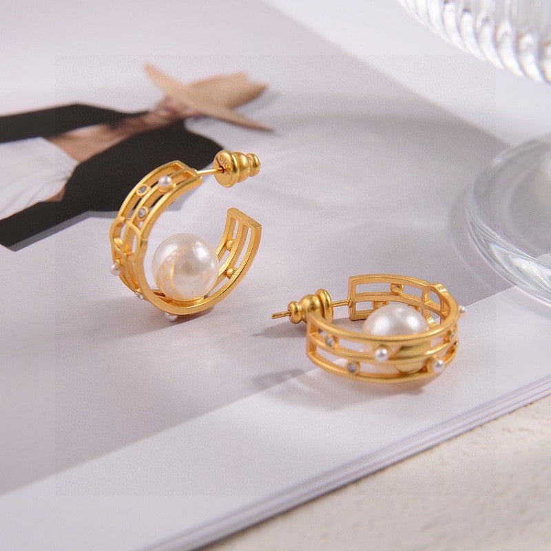 Dior D-Backstage Pearl Earrings