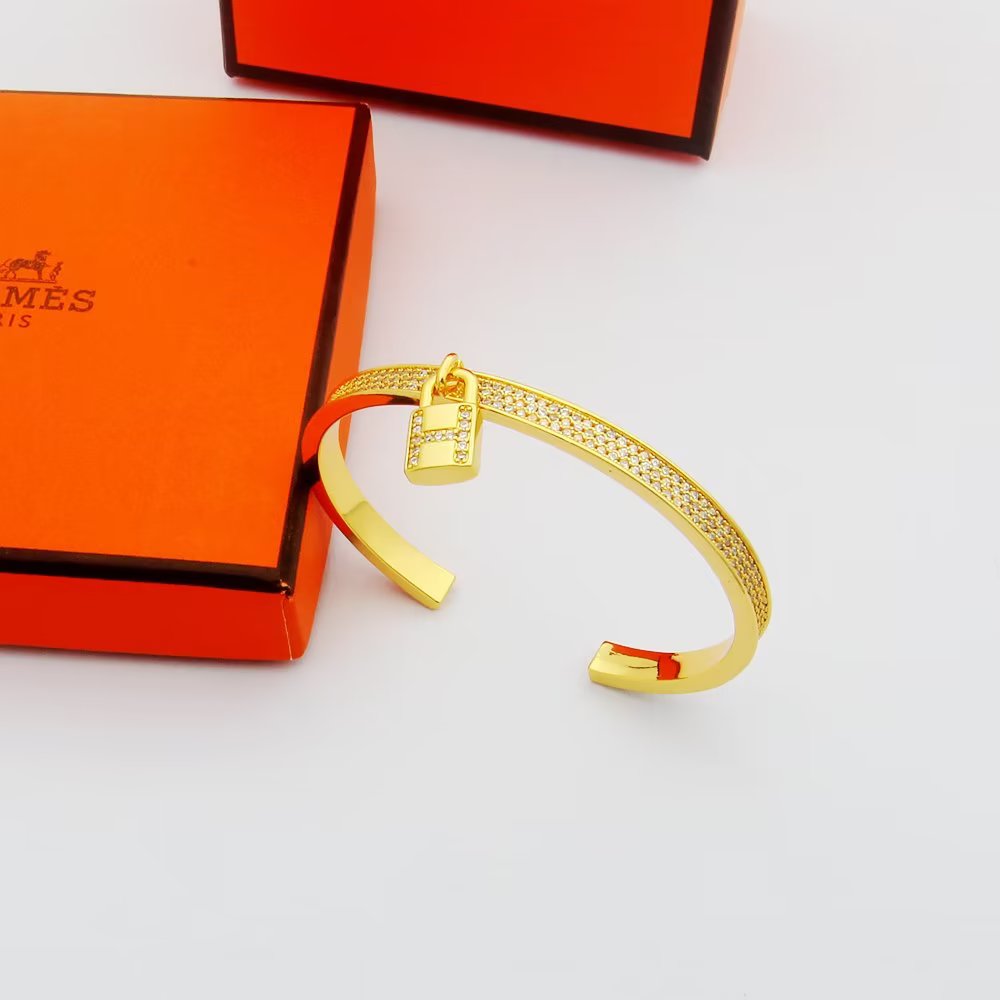 Hermes Kelly Lock Vintage Hermes Bracelet - 18K Gold