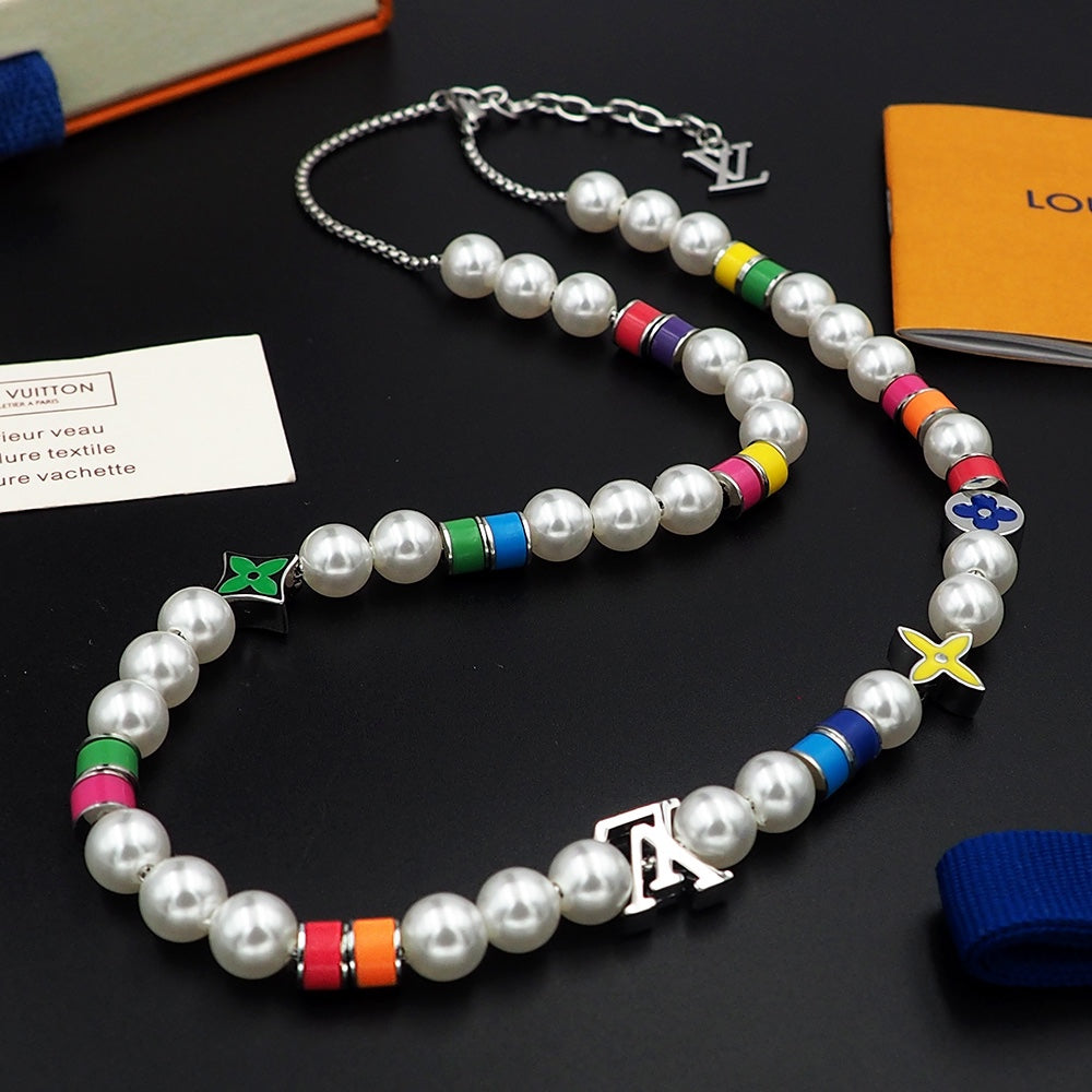 Louis Vuitton MNG Pearls Party Necklace