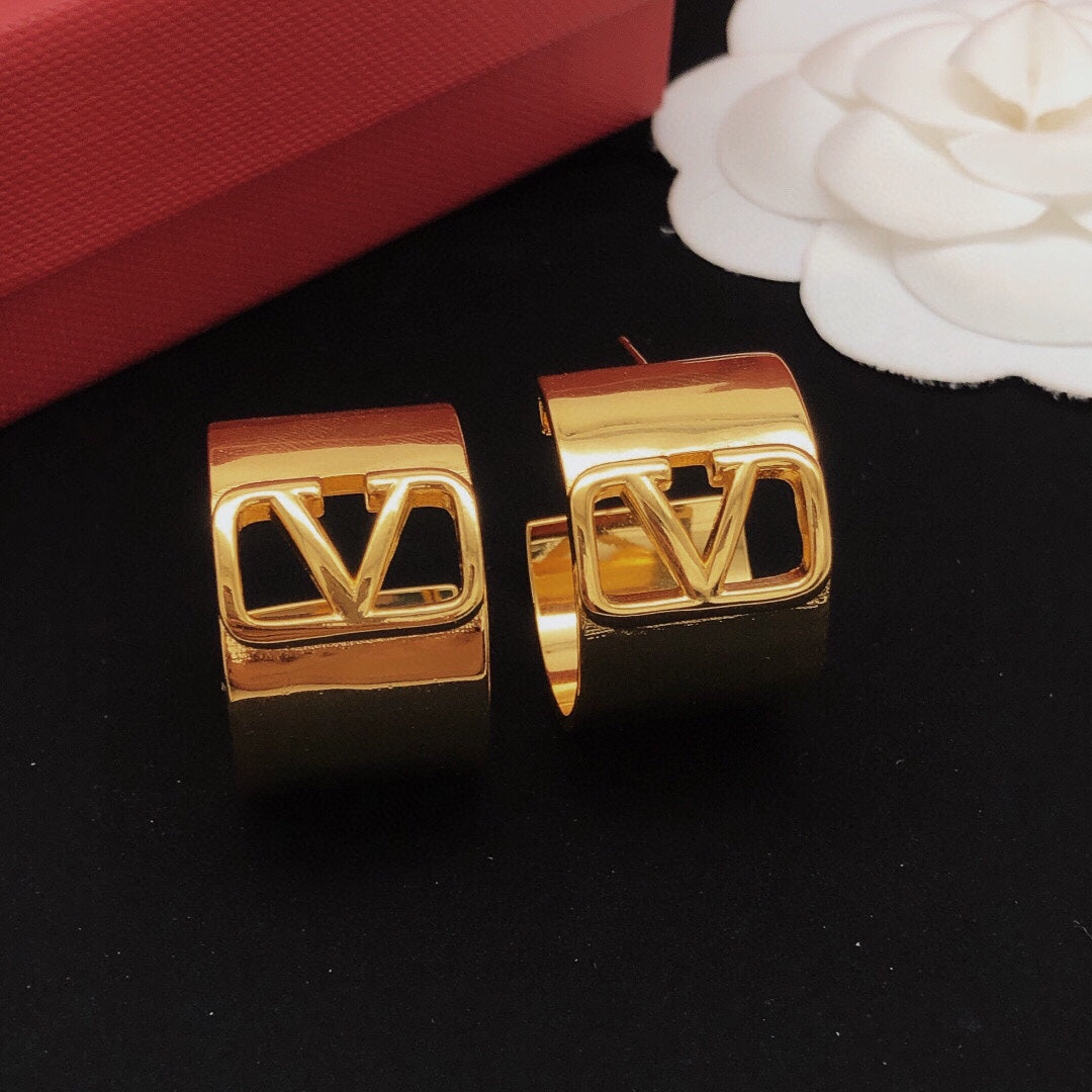 Valentino Cuff Earrings - 18K Yellow Gold
