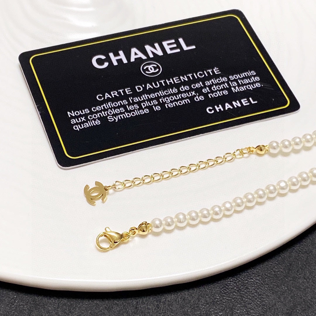 Chanel Pearls Choker Necklace