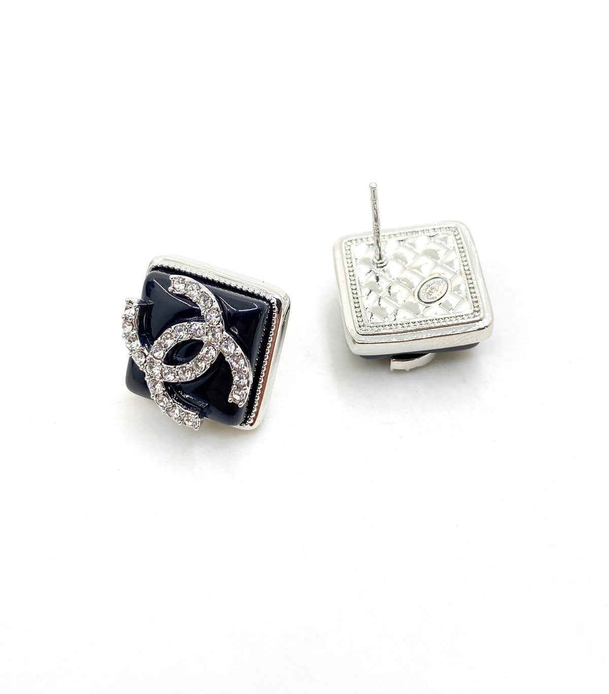 Chanel Square Earrings - 18K Yellow Gold