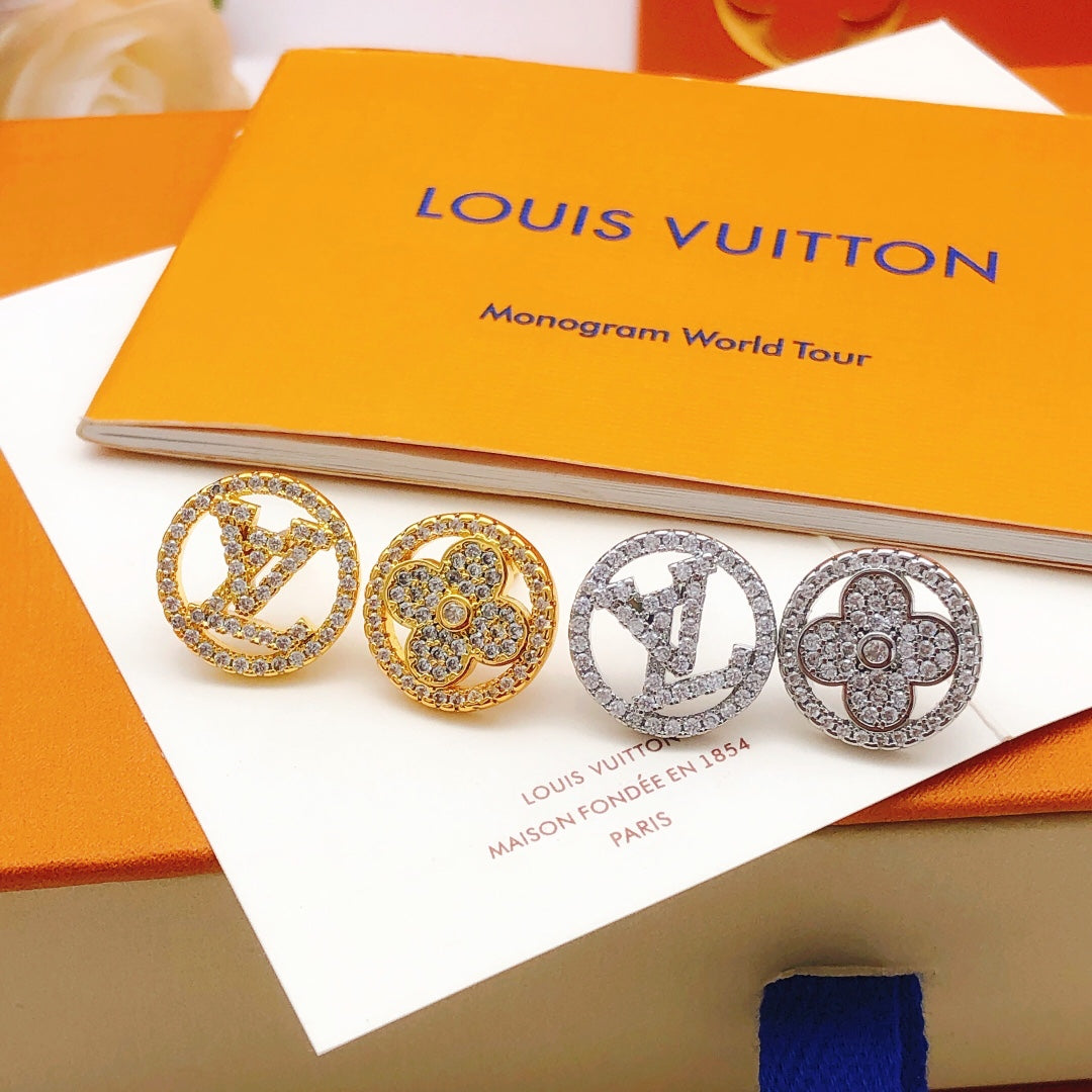Louis Vuitton Blossom Diamond Earrings - 18K Gold