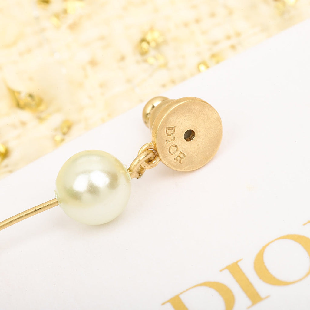 Dior Pearl Pendant Earrings
