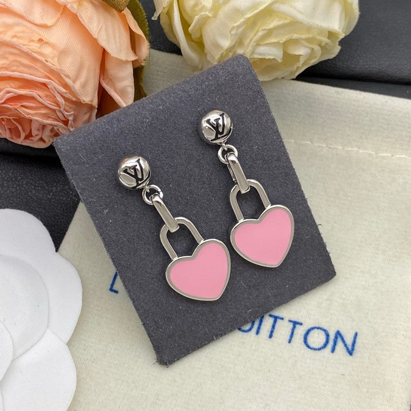 Louis Vuitton Pink Heart Earrings - 18K Gold