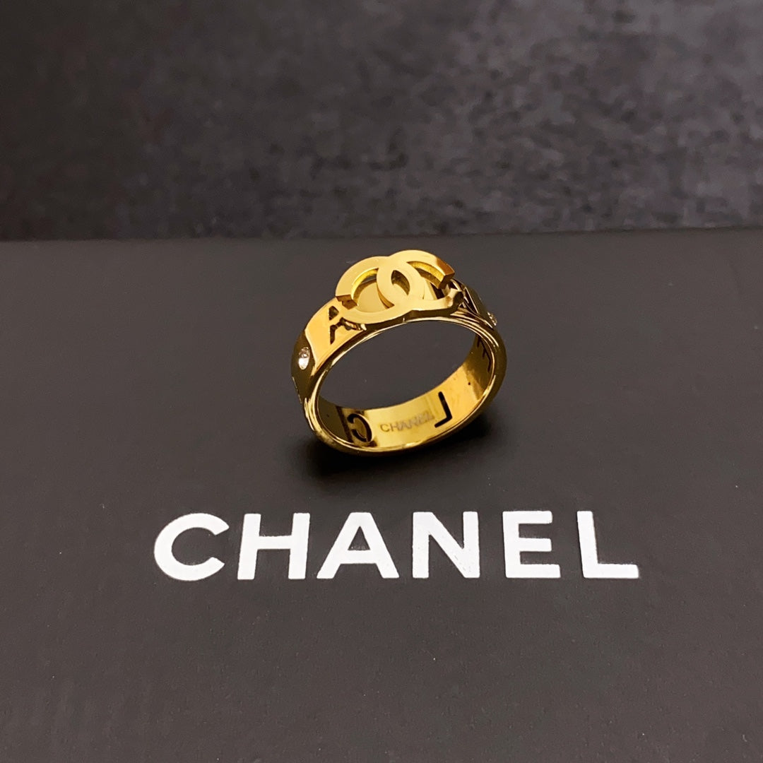 Chanel Ring - 18K Yellow Gold