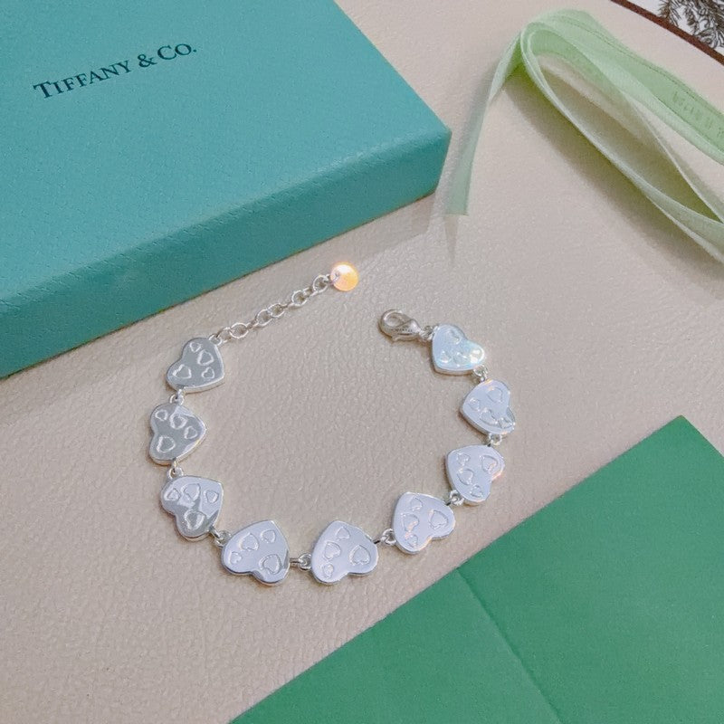 Return to Tiffany Green Heart Tag Bracelet - 18K White Gold