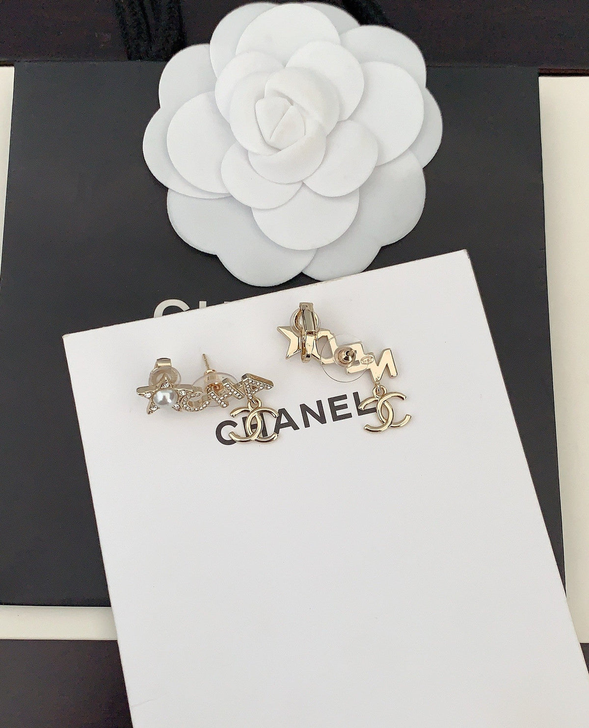 Chanel Script Diamond Earrings - 18K Yellow Gold