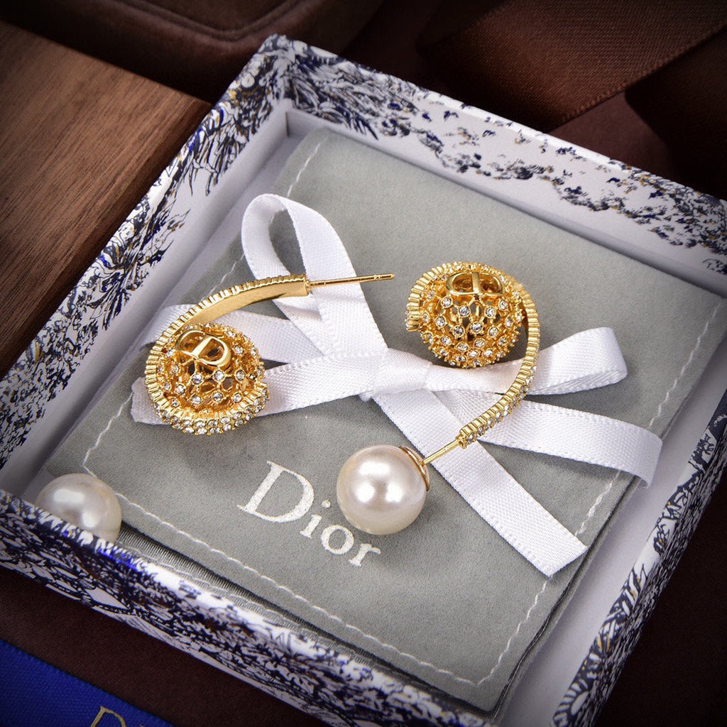 Dior Tribales White Resin Pearl Earrings