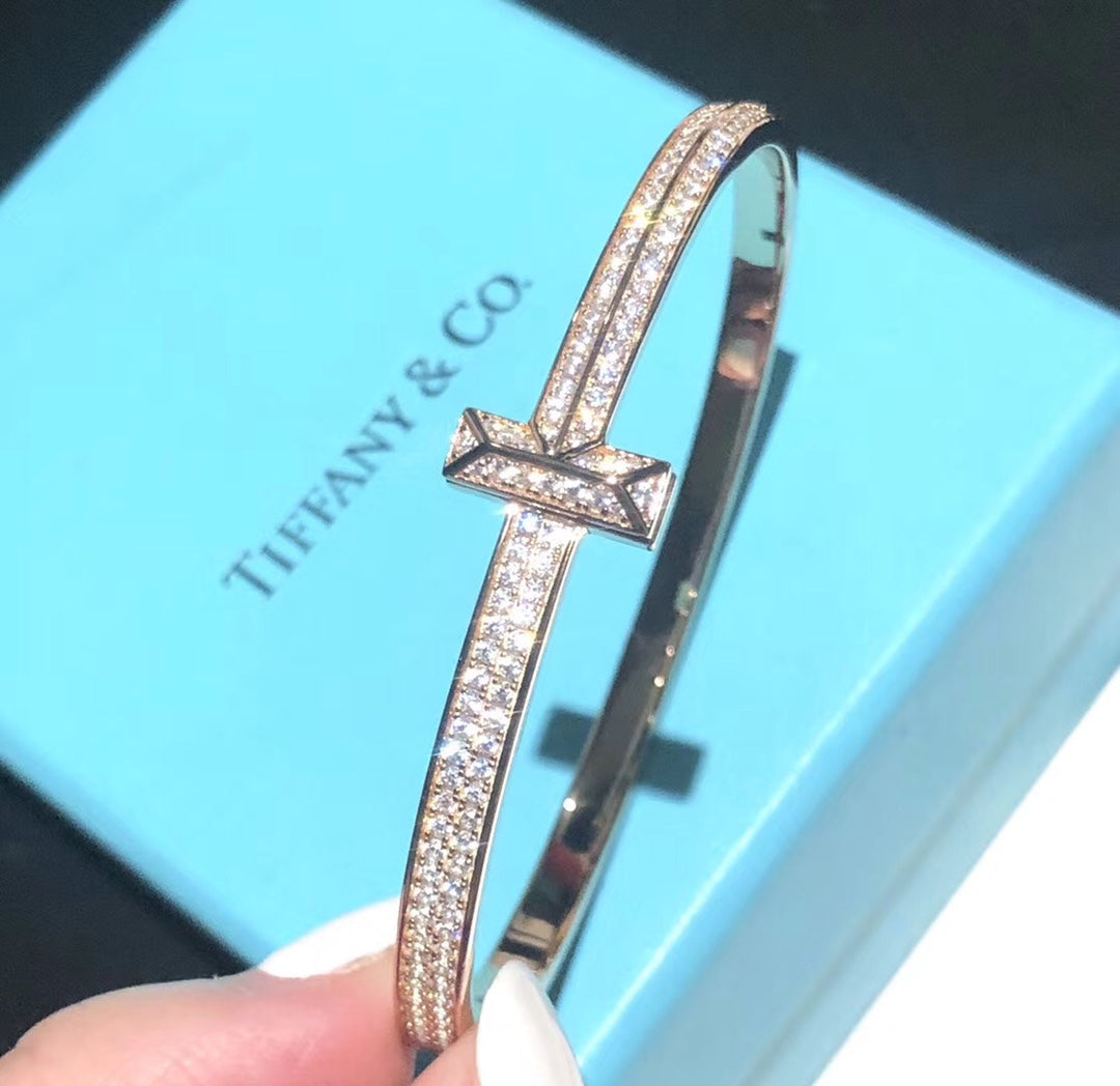 T1 Wide Moissanite Hinged Bangle Bracelet - 18K Gold