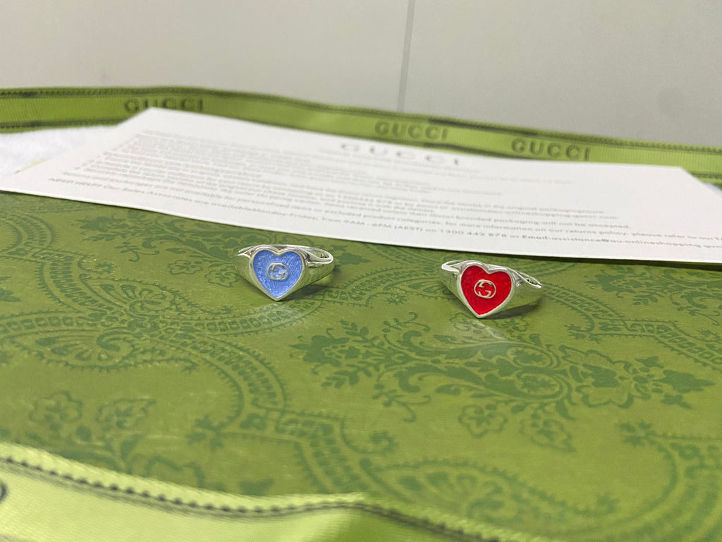 Gucci Double G Interlocking G Red Enamel Heart Ring