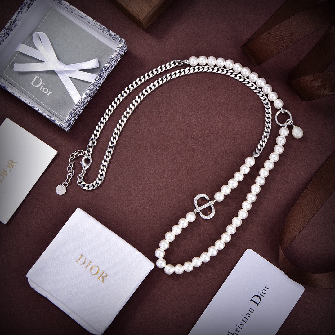 Dior Gourmette Pearl Necklace
