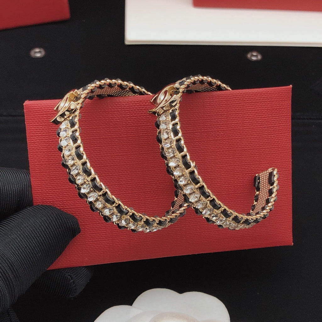Chanel Strass Earrings - 18K Yellow Gold