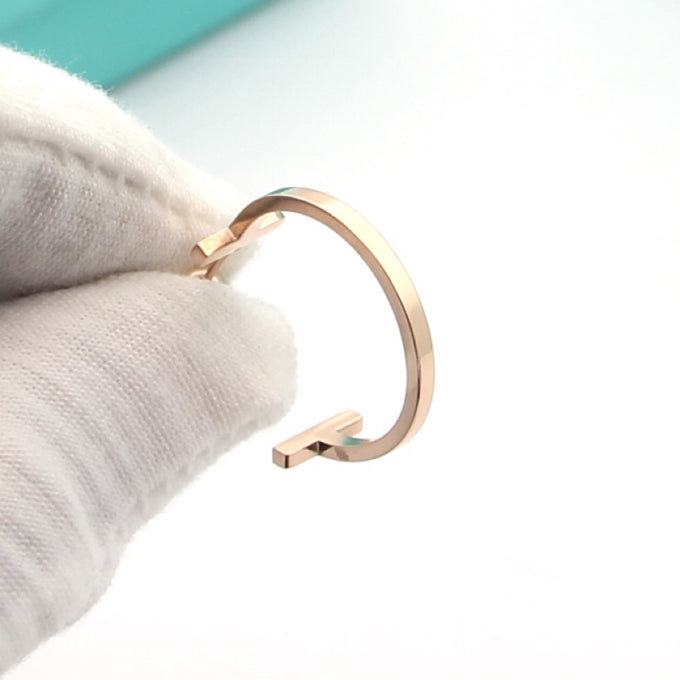 Tiffany Hoop Earrings - 18K Rose Gold