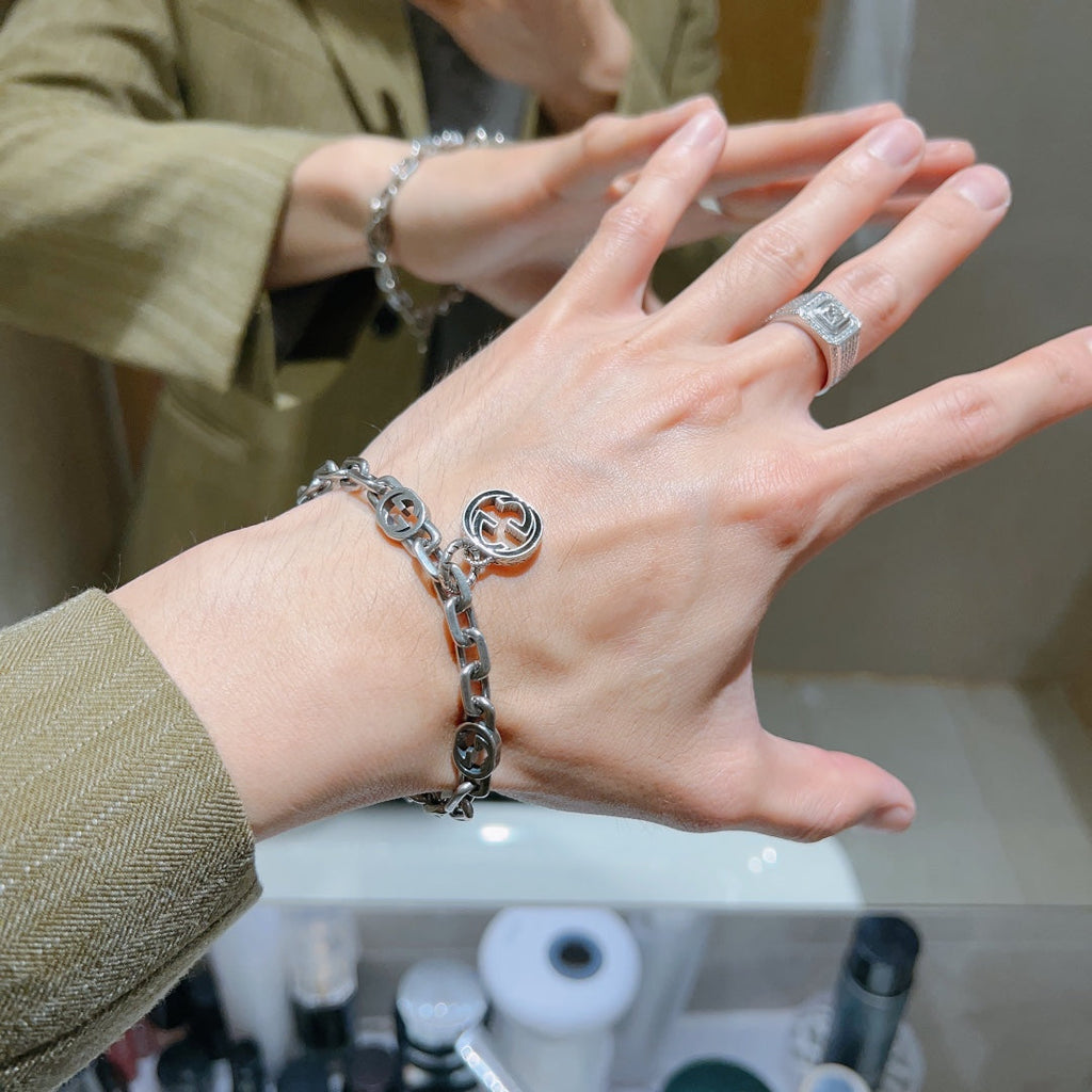 Gucci Double G Interlocking G Pendant Bracelet