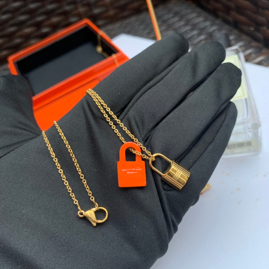 Hermes O'Kelly Orange Pendant Necklace